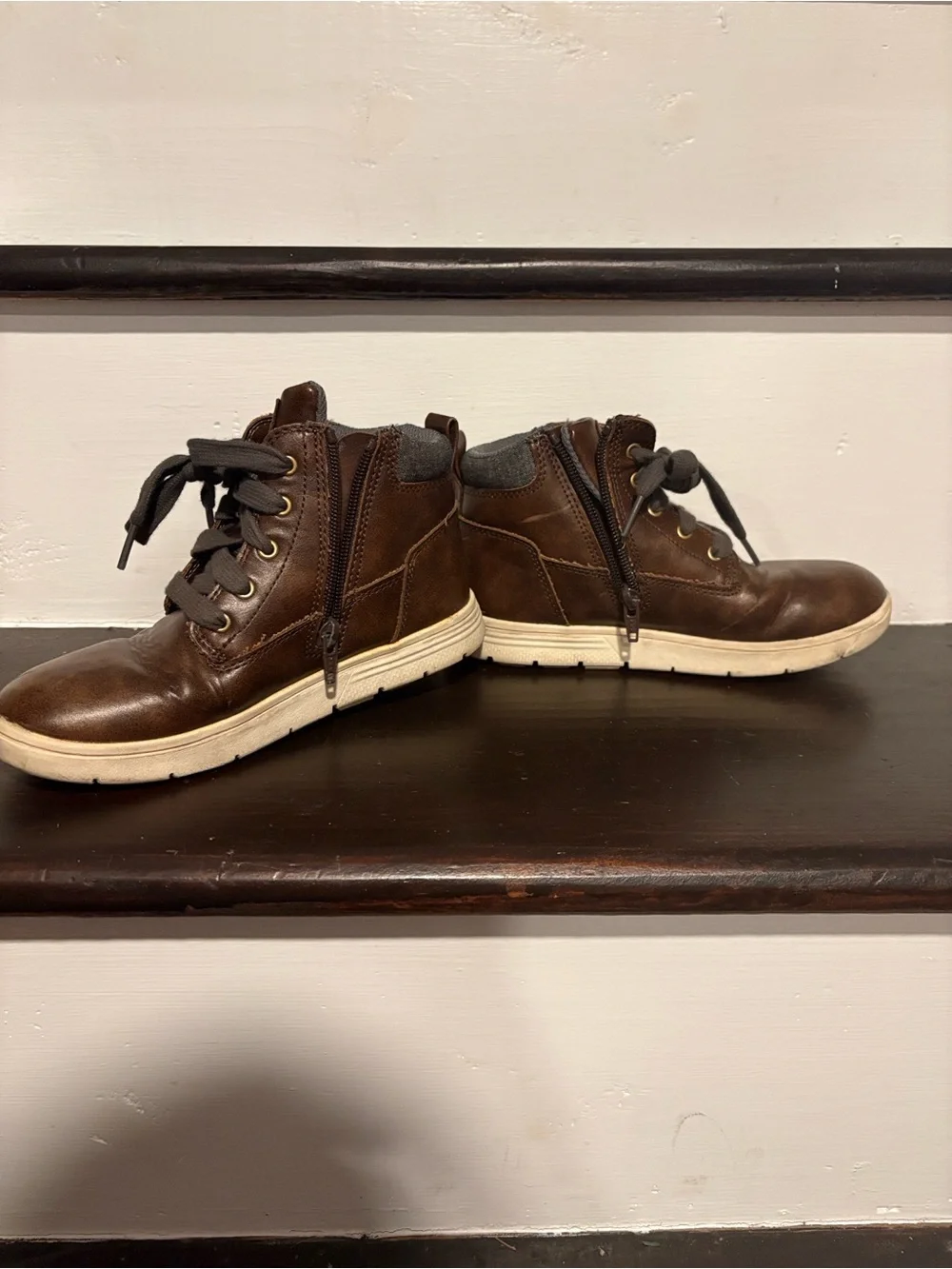 Cat & Jack Brown Leather-Look High-Top Shoe/boots with both Laces and side zip